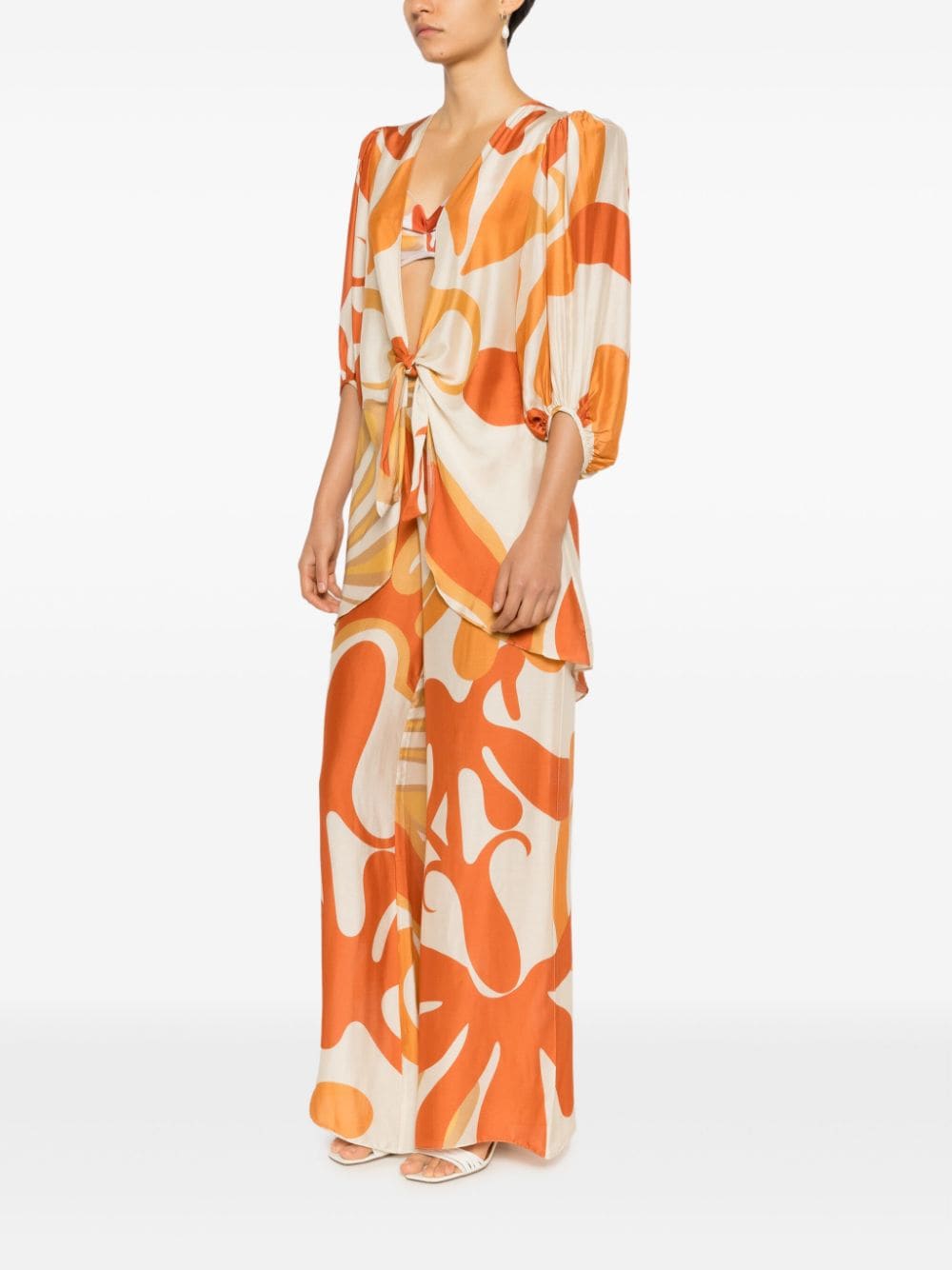 swirl-print front-tie blouse